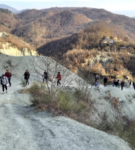 Camminata lunare ai calanchi di Nivione
